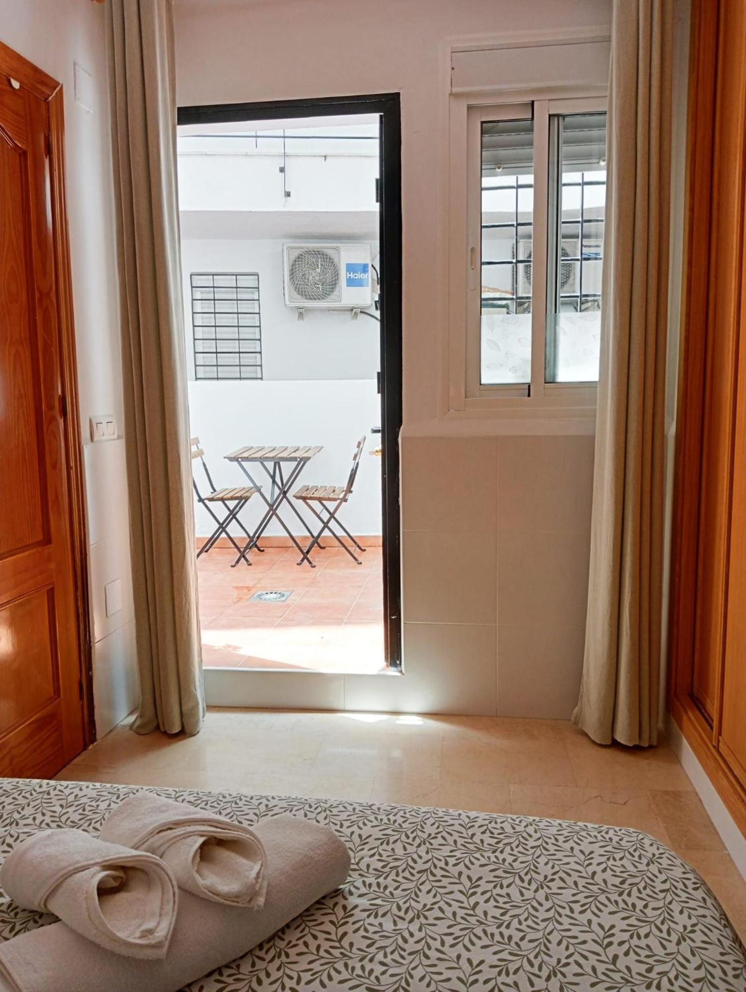 Green Duplex Mm City Center Malaga Bagian luar foto